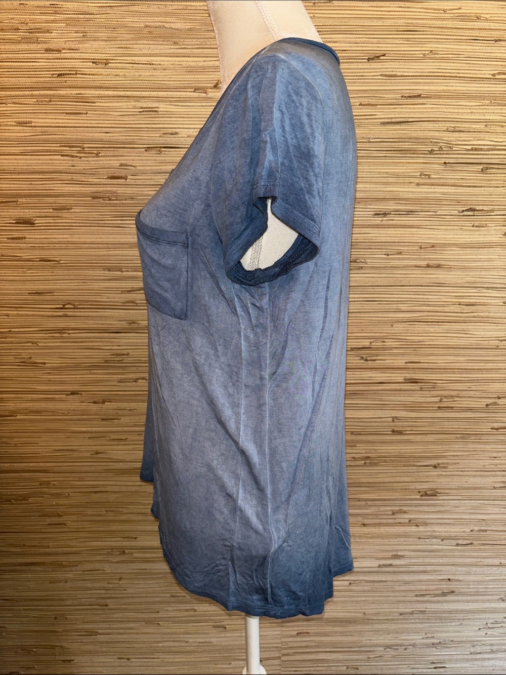 Cable & gauge sport blue umbre v- neck high low short sleeve t-shirt large. EUC - Picture 2 of 7